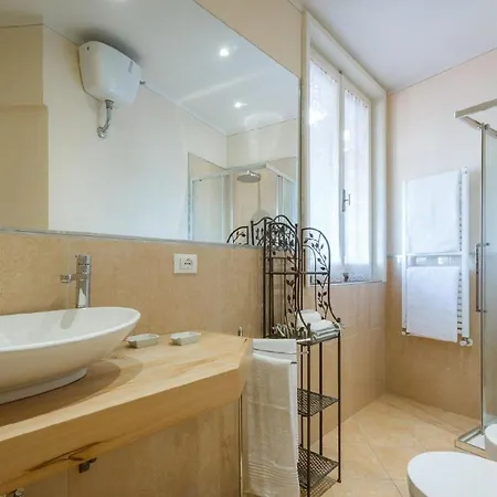 Fuer 3 Personen Ca 33 M In Florenz, Toskana Provinz شقة *