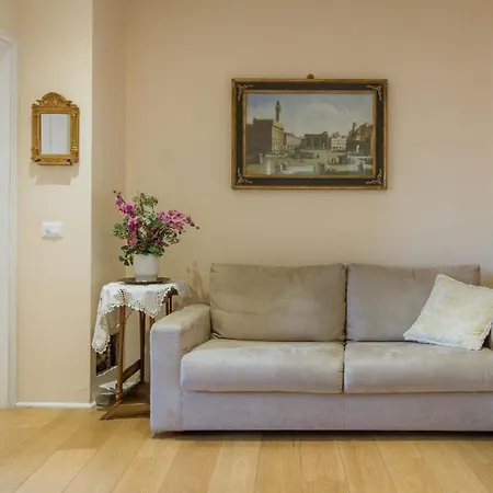 Fuer 3 Personen Ca 33 M In Florenz, Toskana Provinz *